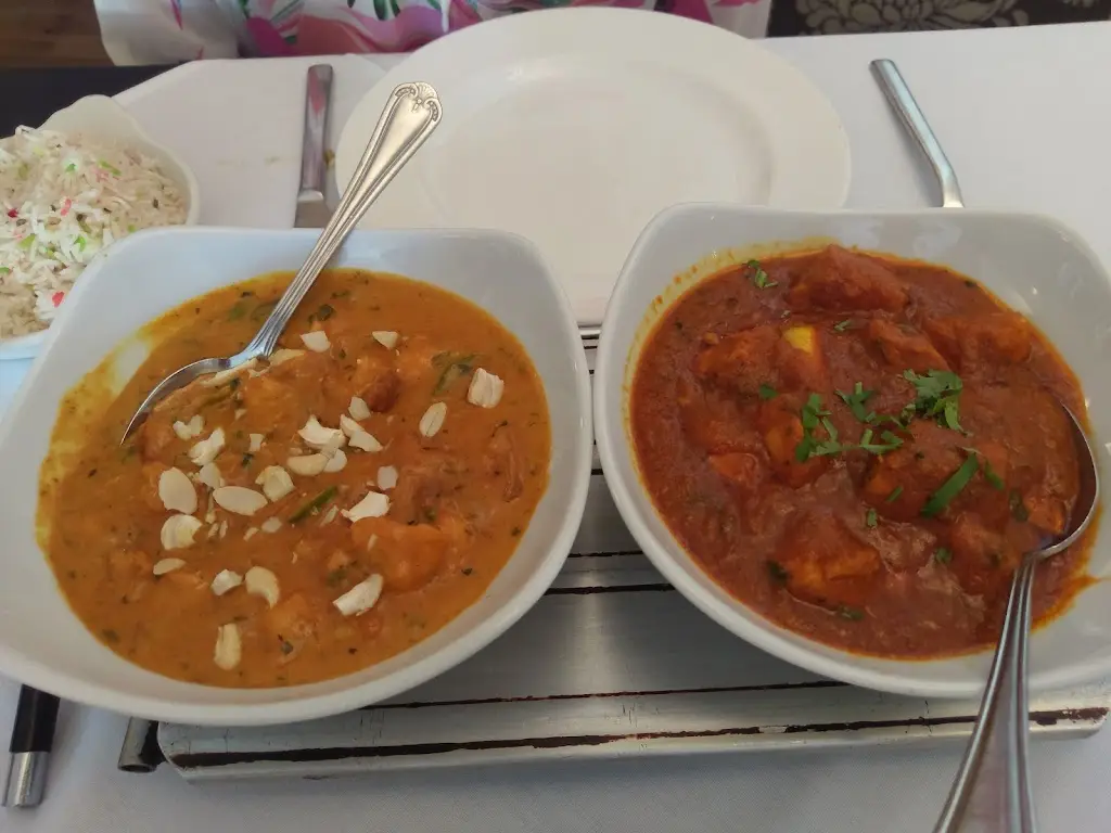 Menu_Cinnamon Restaurant_Yeadon_immagine_4