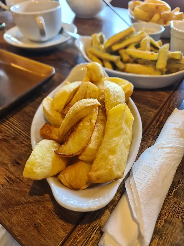 Menu_2 Sardi_Yeadon_image_1