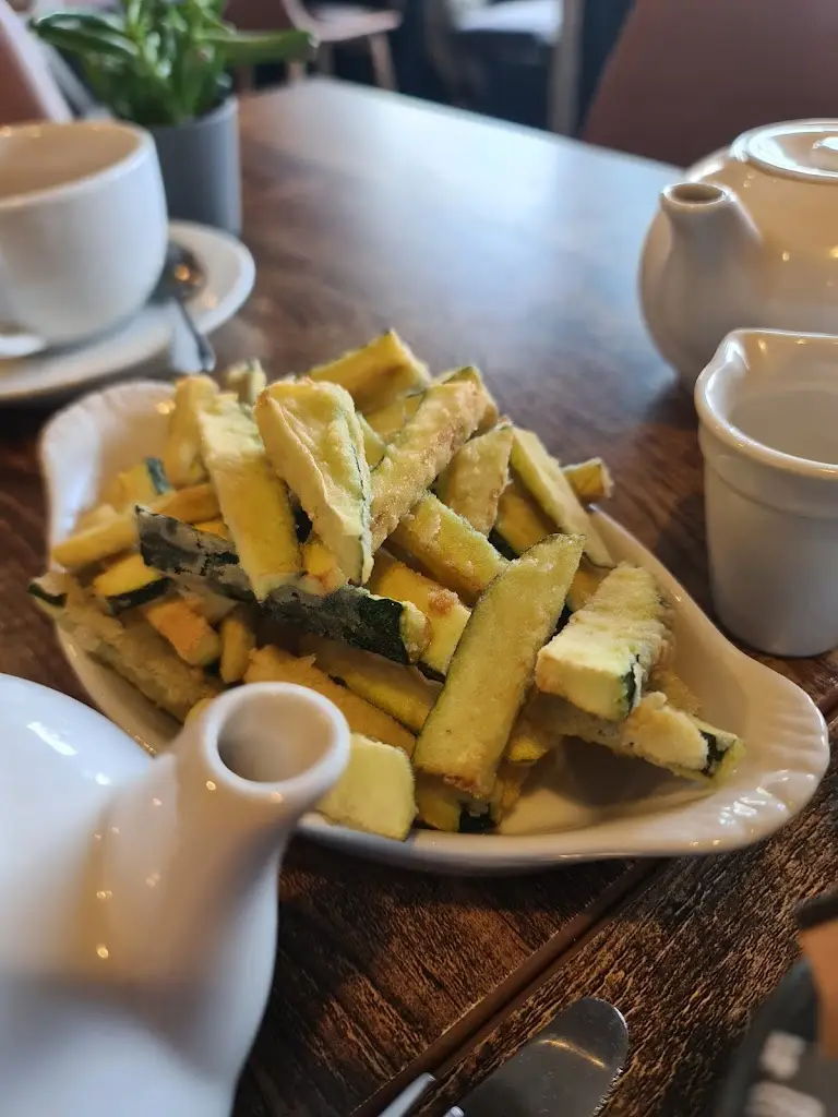 Menu_2 Sardi_Yeadon_image_2