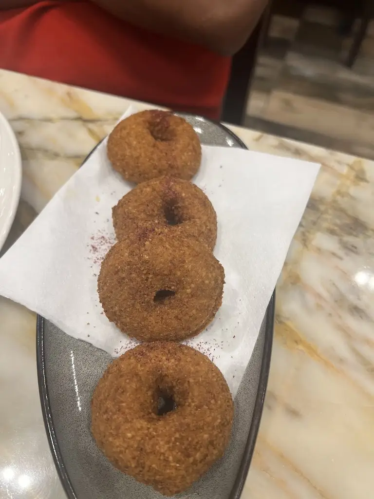 Blessy Philip_Yara Restaurant_Alderley Edge_review