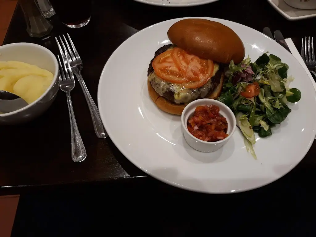 Ruairí Fegan_Aldos_Ardglass_recensione