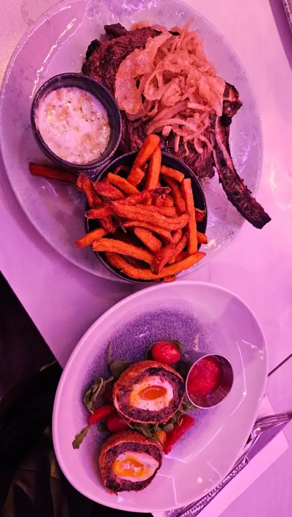 A C_Top of the Town_Antrim_review