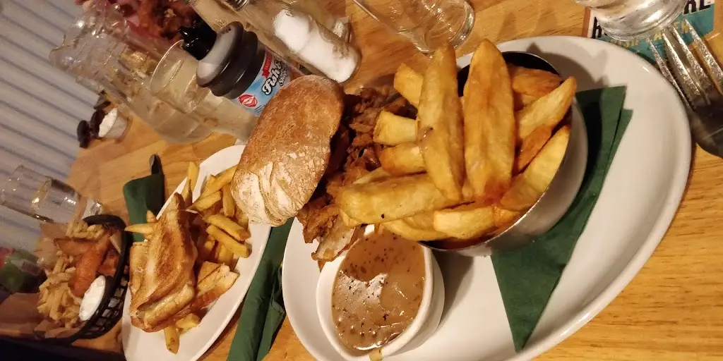 Menu_Maddens Bar & Grill Antrim_Antrim_image_8