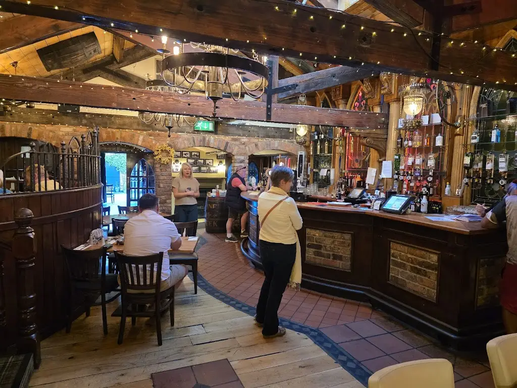 Chris Kinnersley_Rococo Wine Bar Antrim_Antrim_review