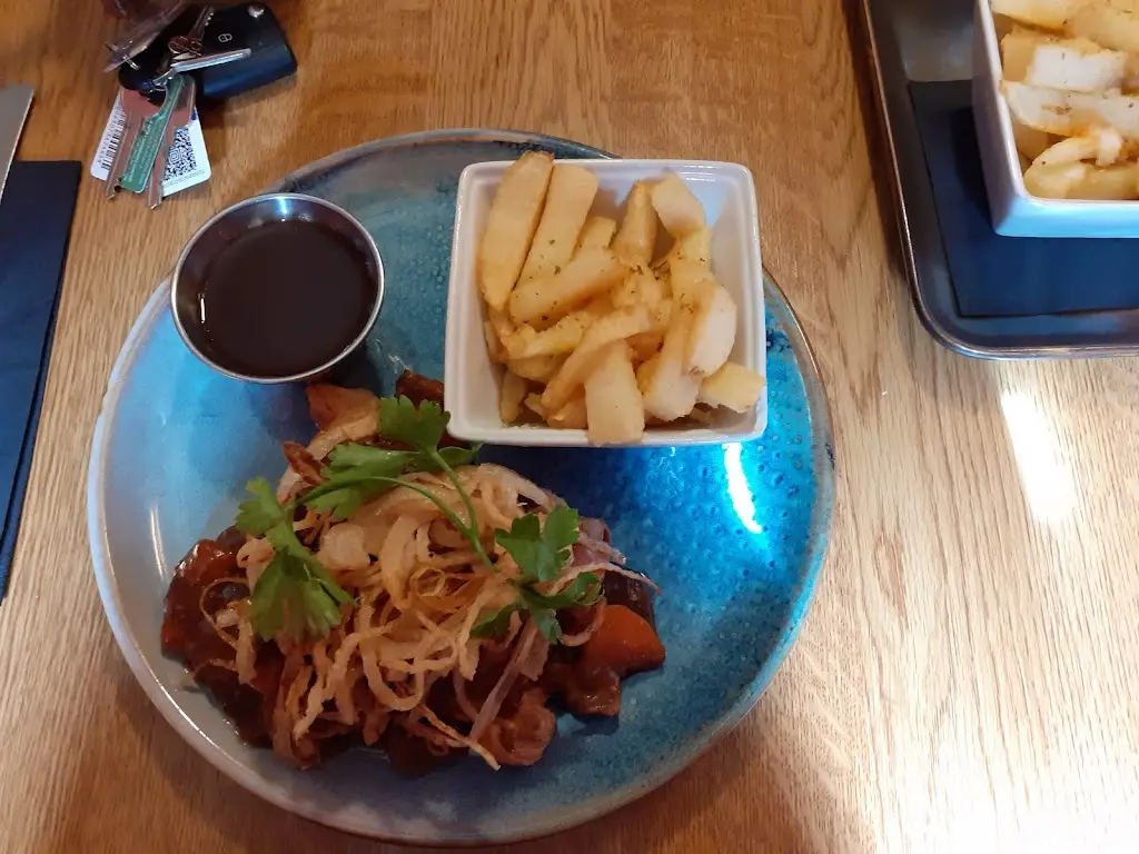 Menu_Foxes Pub & Restaurant_Antrim_image_6