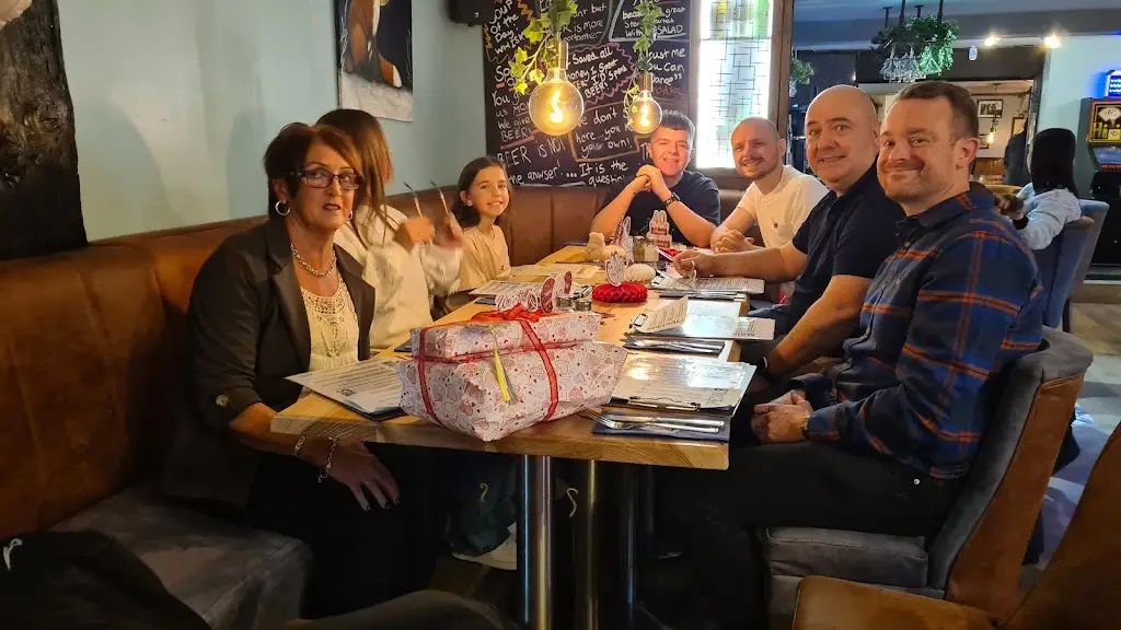 Maxine Greer_Foxes Pub & Restaurant_Antrim_review