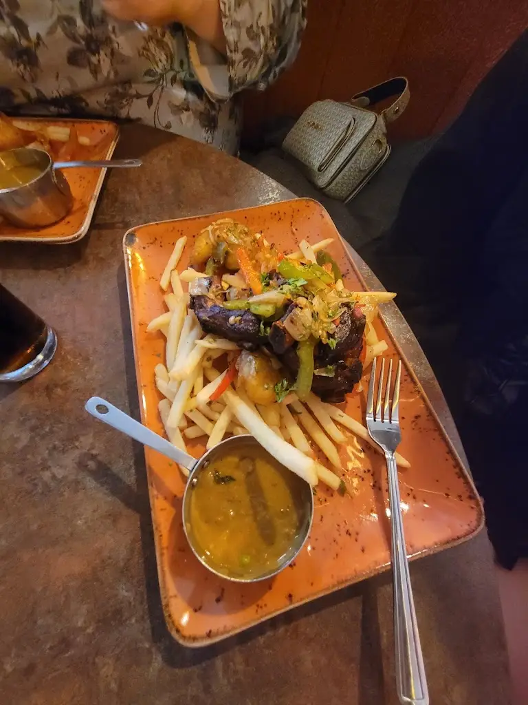 Rachel Foster_Firehouse Glengormley_Antrim and Newtownabbey_recensione