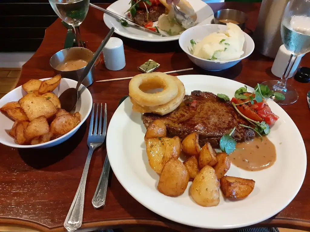 anne bingham_Collinview Restaurant_Ballyclare_recensione