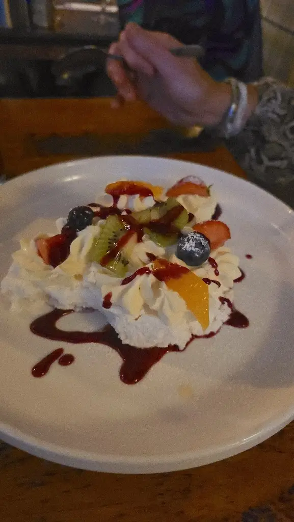 josie mcevoy_Primrose_Ballynahinch_review