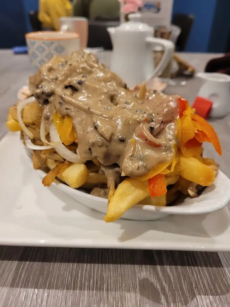 Harry's Place CIC_Ballynahinch_slider_image_3