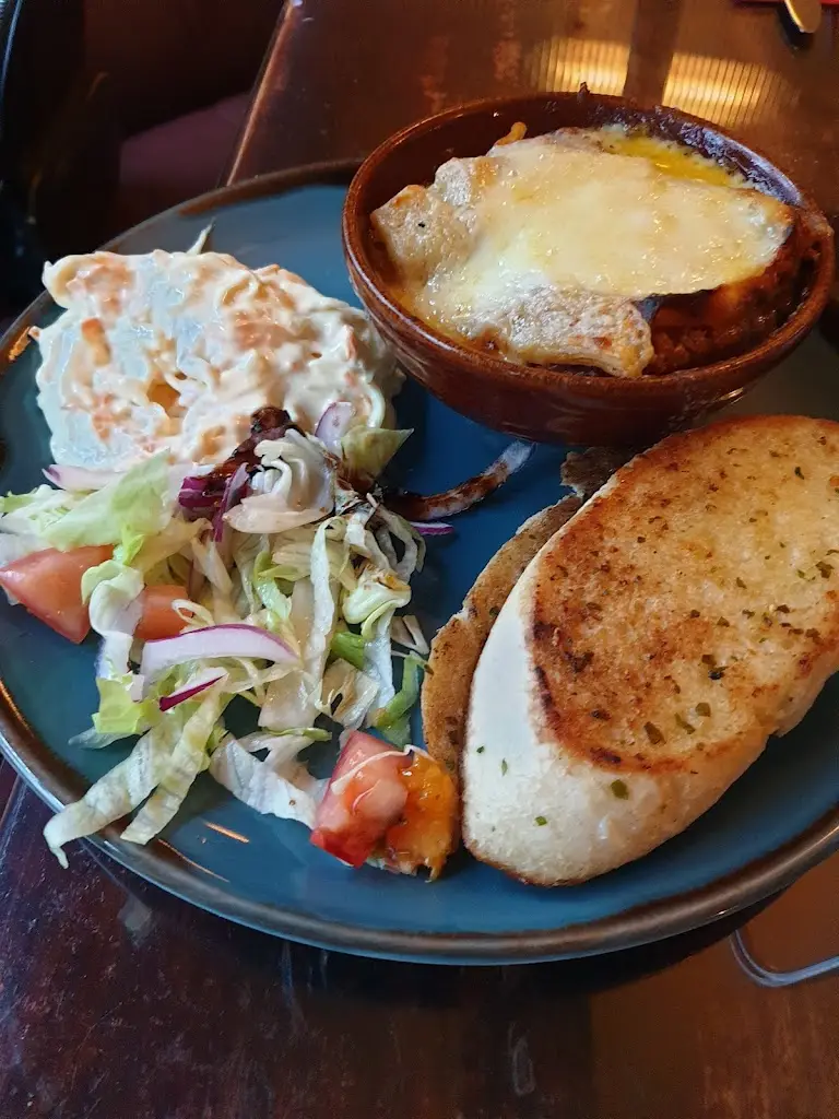 Alan Evans-Brown_Rococo_Ballymena_review