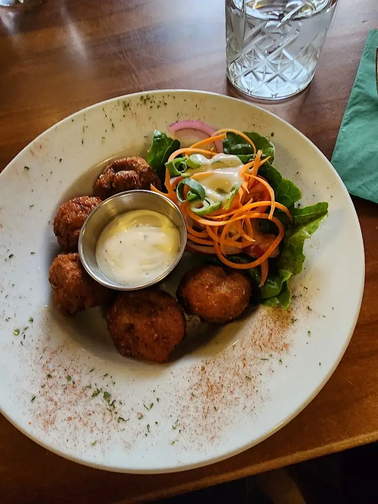 Andrefan Gregg_Junction Bar & Grill at the Depot Bar & Venue Limavady_Ballykelly_review