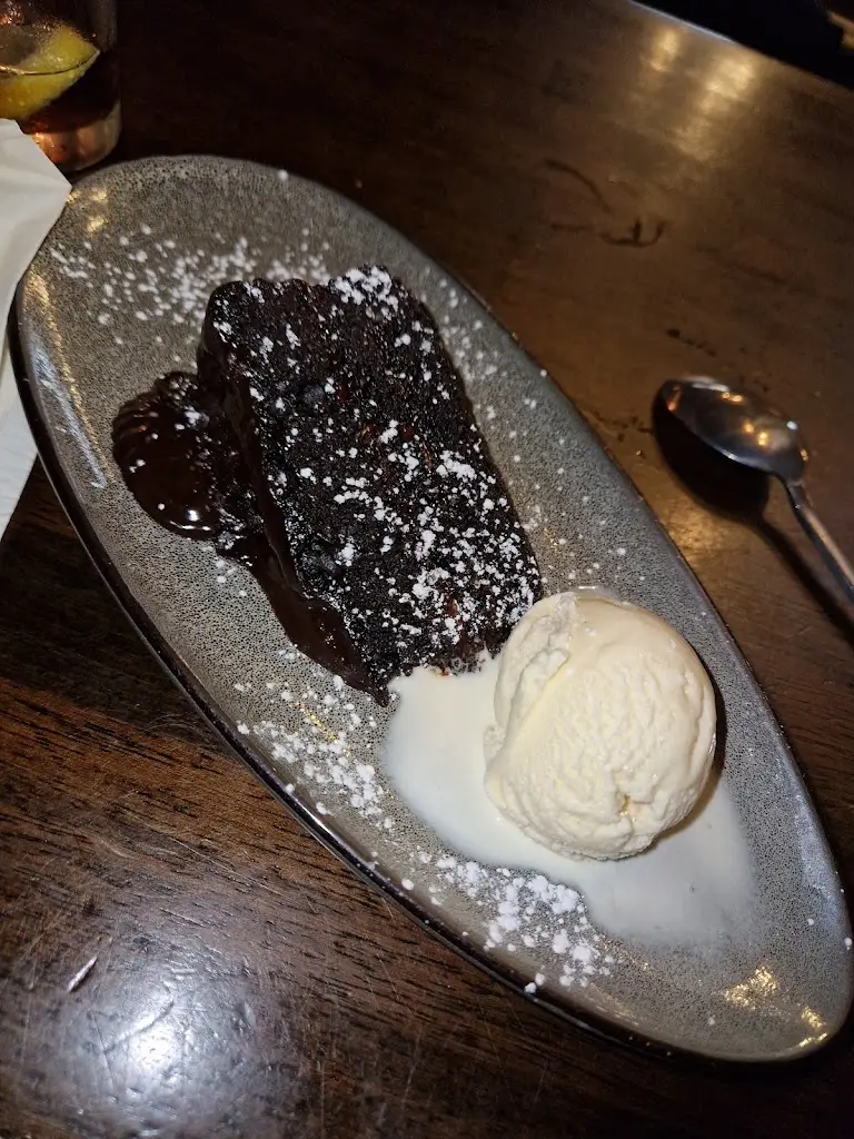 Donna_Taphouse Bar and Restaurant_Bellaghy_review