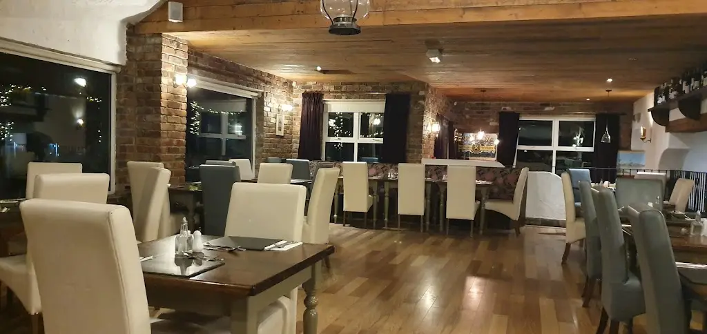 Daft Eddy's | Bar & Restaurant_Ballywalter_slider_image_1