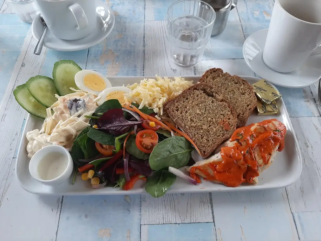 The Dinner Bell Bistro_Ballywalter_slider_image_3