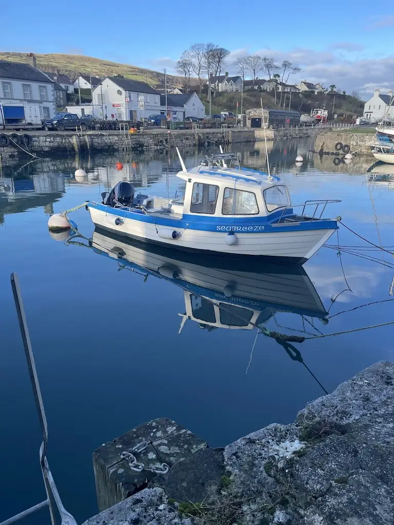 Justine Quinard_Harbour Lights Cafe_Carnlough_recensione