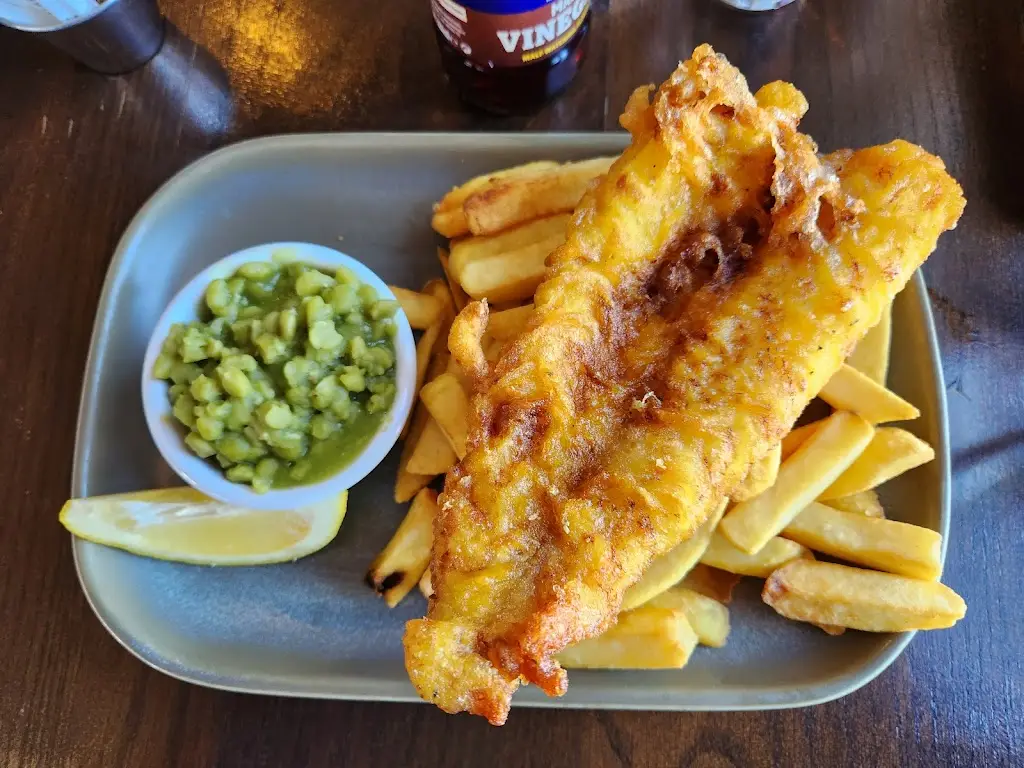 Harbour Lights Cafe_Carnlough_slider_image_3