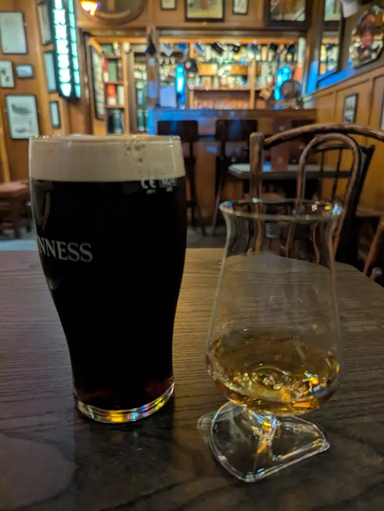 Kenny Ramsey_The Harbourview Hotel_Carnlough_review