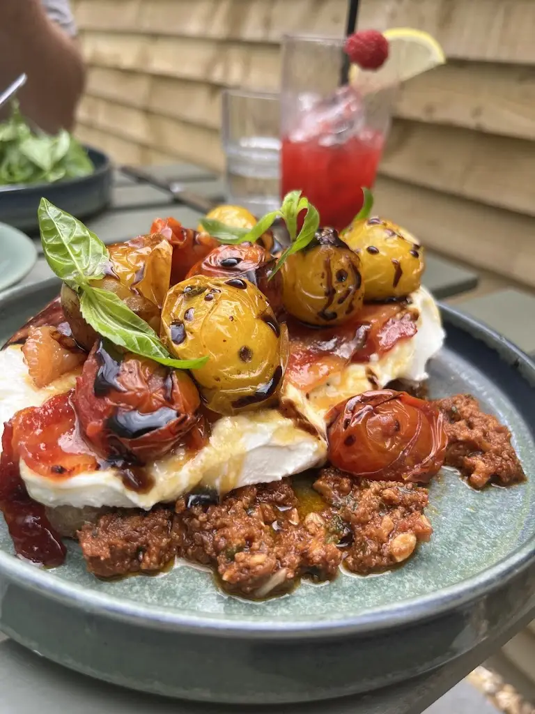 Ember_Ballinamallard_slider_image_2