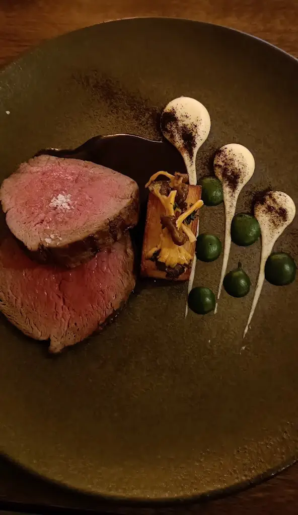 Derek Hogan_28 At The Hollow_Ballinamallard_review