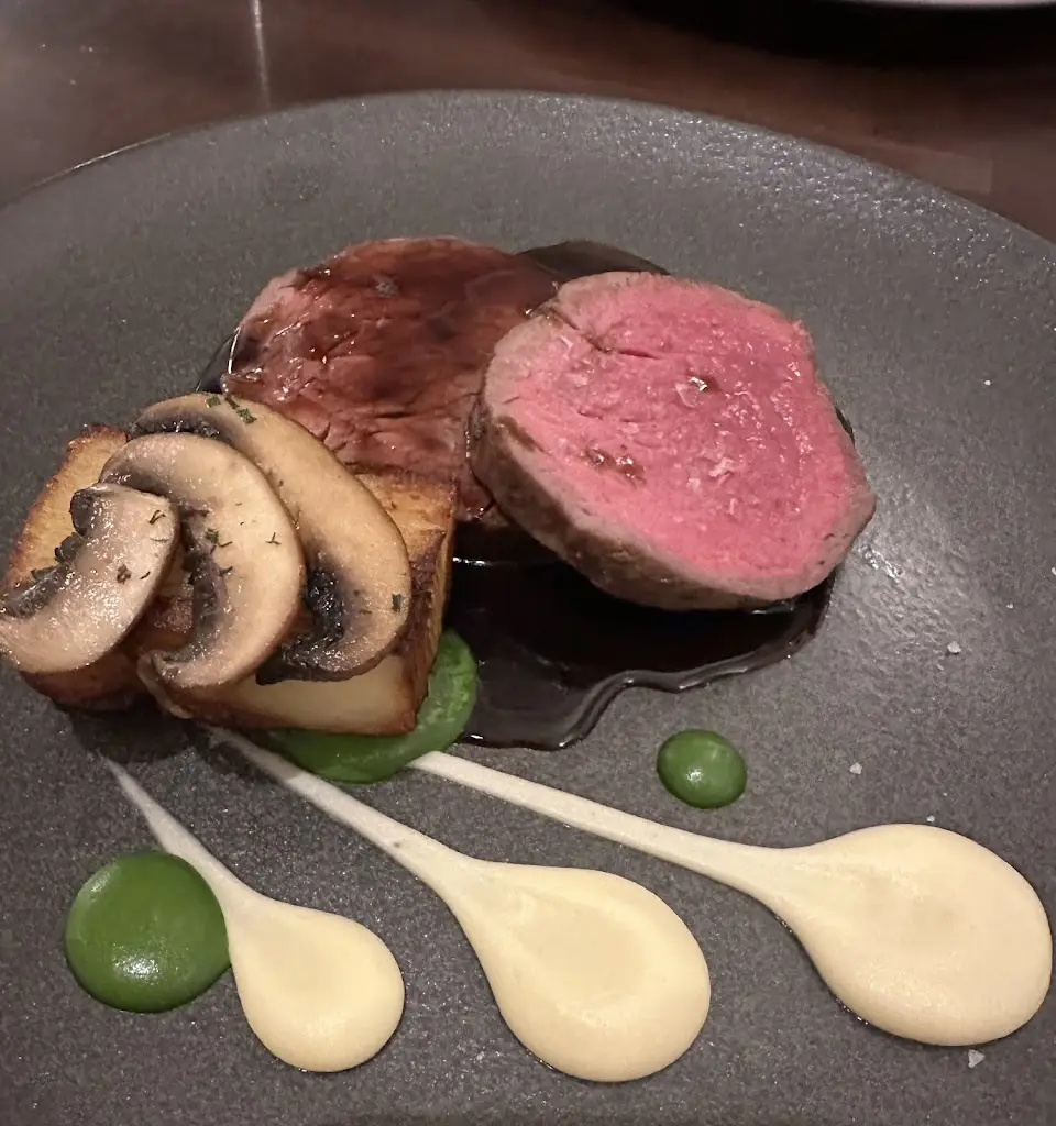 Adriana Kowalczyk_28 At The Hollow_Ballinamallard_review