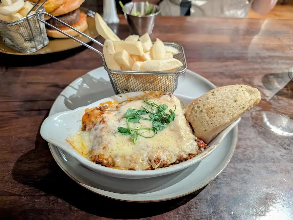 Molly's Bar_Ballinamallard_slider_image_2