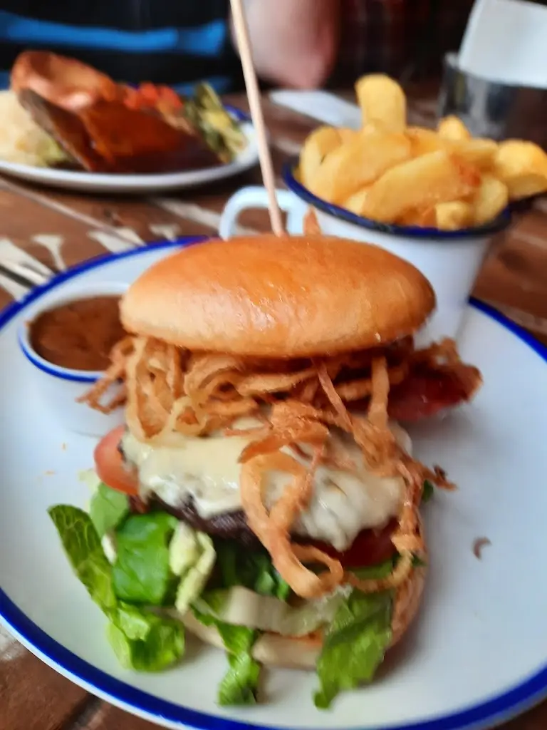 Julie Lyle_Granny Annies_Ballinamallard_review