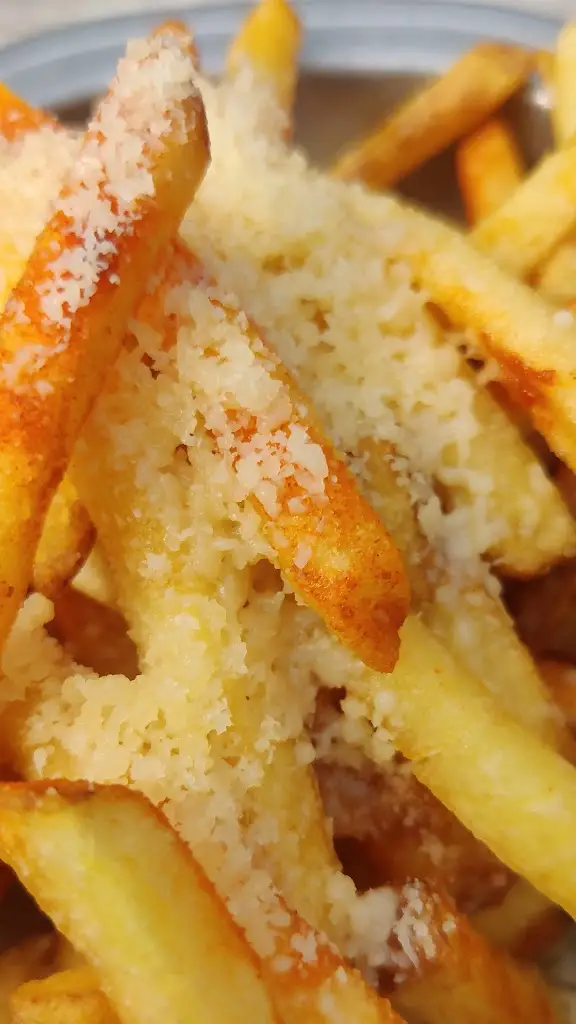 Market Square_Bushmills_slider_image_2