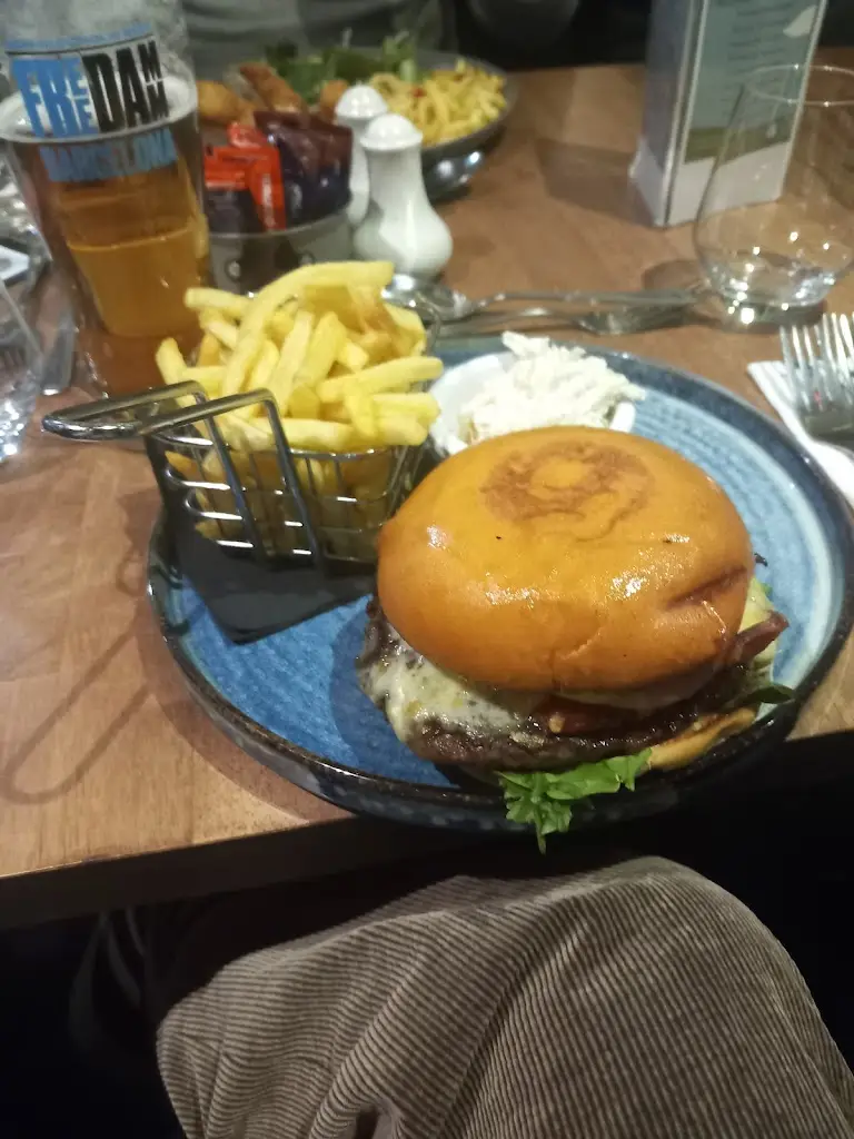 Benjamin McMullan_Rockmount Golf Club & Restaurant_Carryduff_review