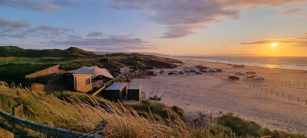 Margaret Schonova Bartsch_Harry's Shack_Causeway Coast and Glens_review