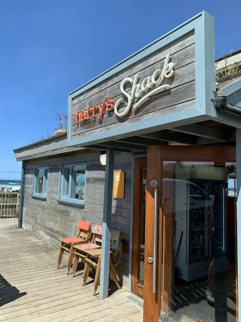 Harry's Shack_Causeway Coast and Glens_slider_image_1