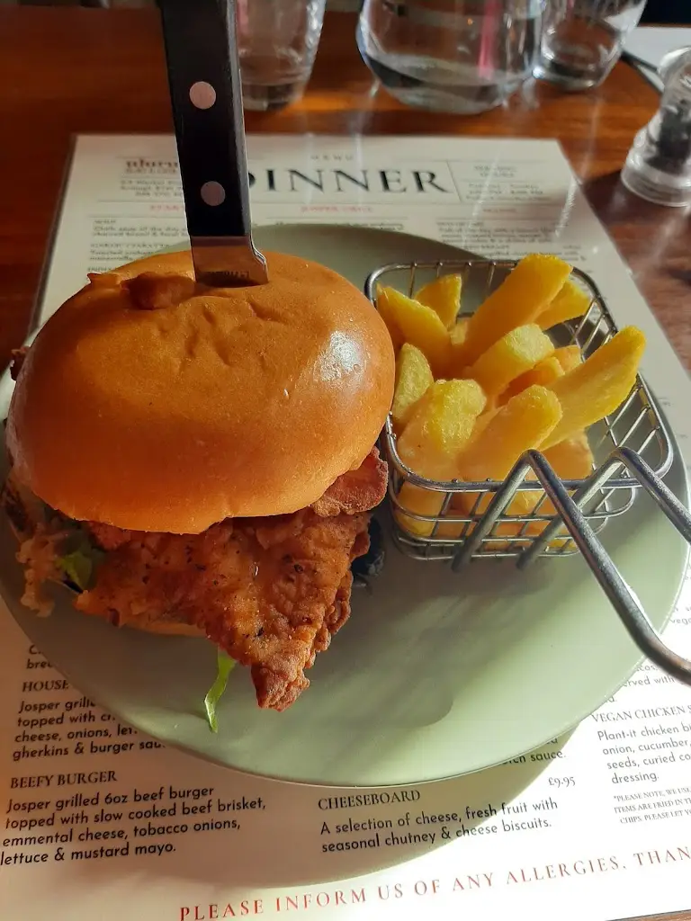 Matas Roda_Uluru Bar & Grill_Armagh_recensione