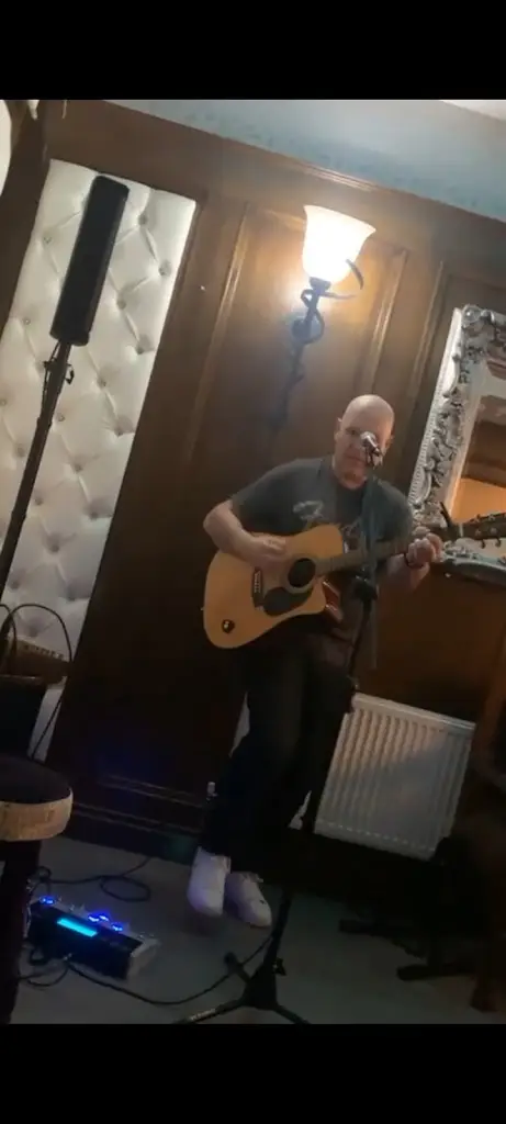 Stevie Fitzsimons_The Toby Jug Bar Armagh_Armagh_recensione