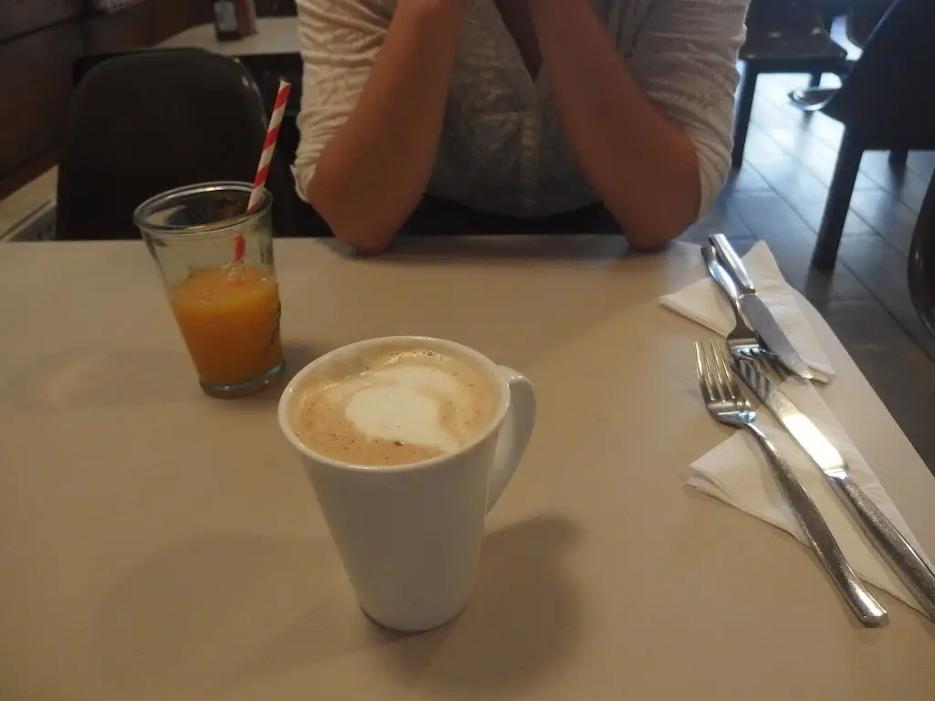 Sebastian Kirchhoff_Arches Cafe_Bethnal Green_review