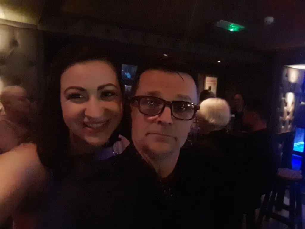 Aine Cullen_Hughes Bar & Venue_Armagh_review