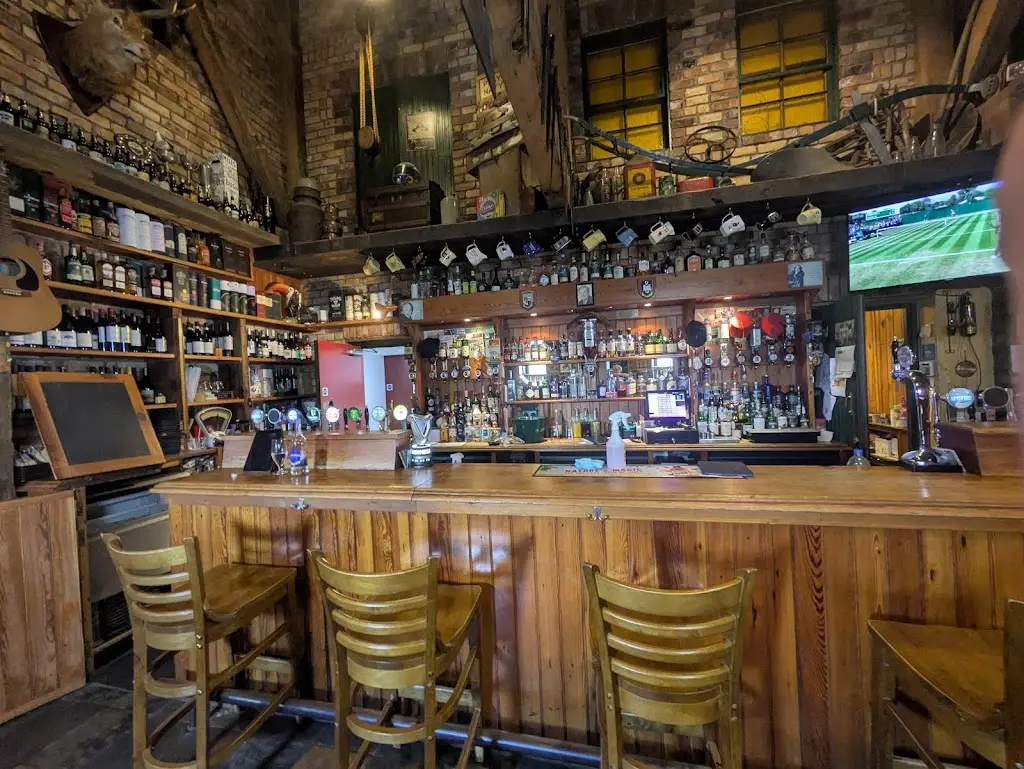 Groucho's Cafe Bar restaurant in Armagh