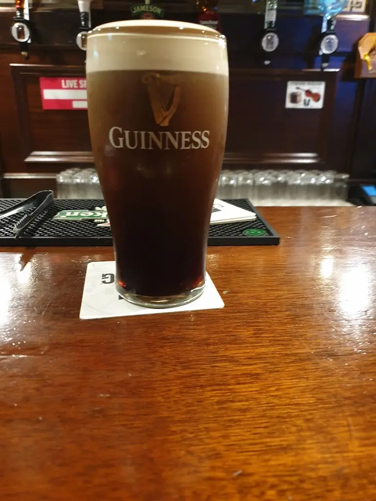 Hugh Mooney_The Sportsmans Inn_Castlederg_review