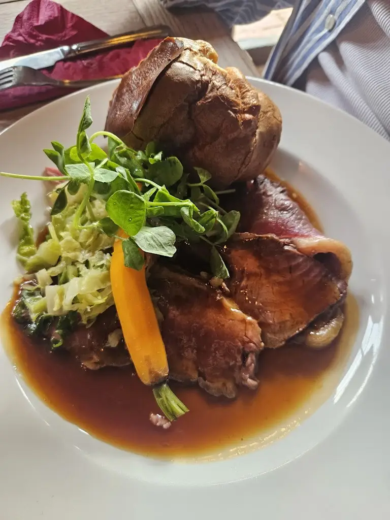 Vic_The Three Chimneys_Biddenden_review