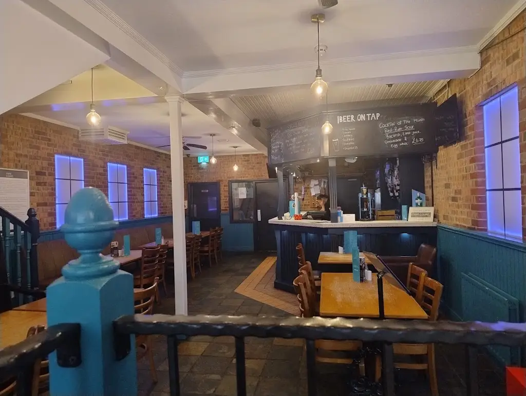 Riki Rocket_The Mill Court - Bar & Restaurant_Coalisland_review