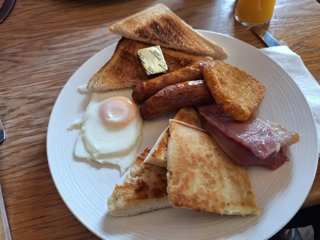 The Mill Court - Bar & Restaurant_Coalisland_slider_image_2