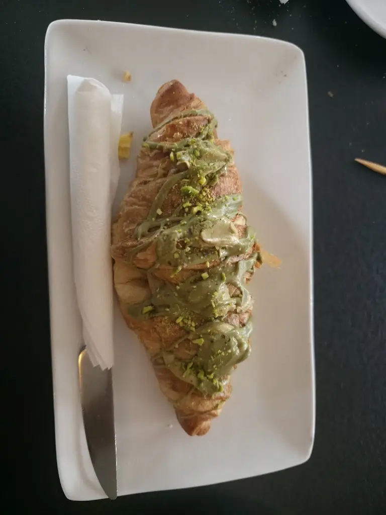 Ali Khan_Blend & Batch_Armagh City Banbridge and Craigavon_review