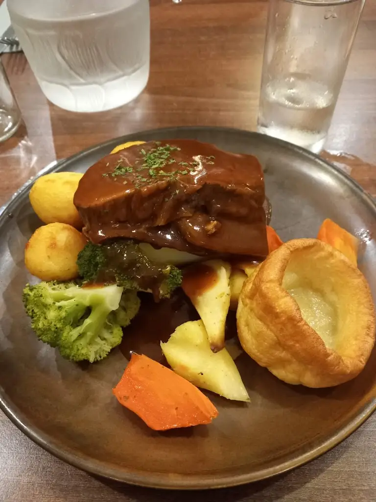 Ellie Webb_The Old Tavern & Snug Bistro_Armagh City Banbridge and Craigavon_review