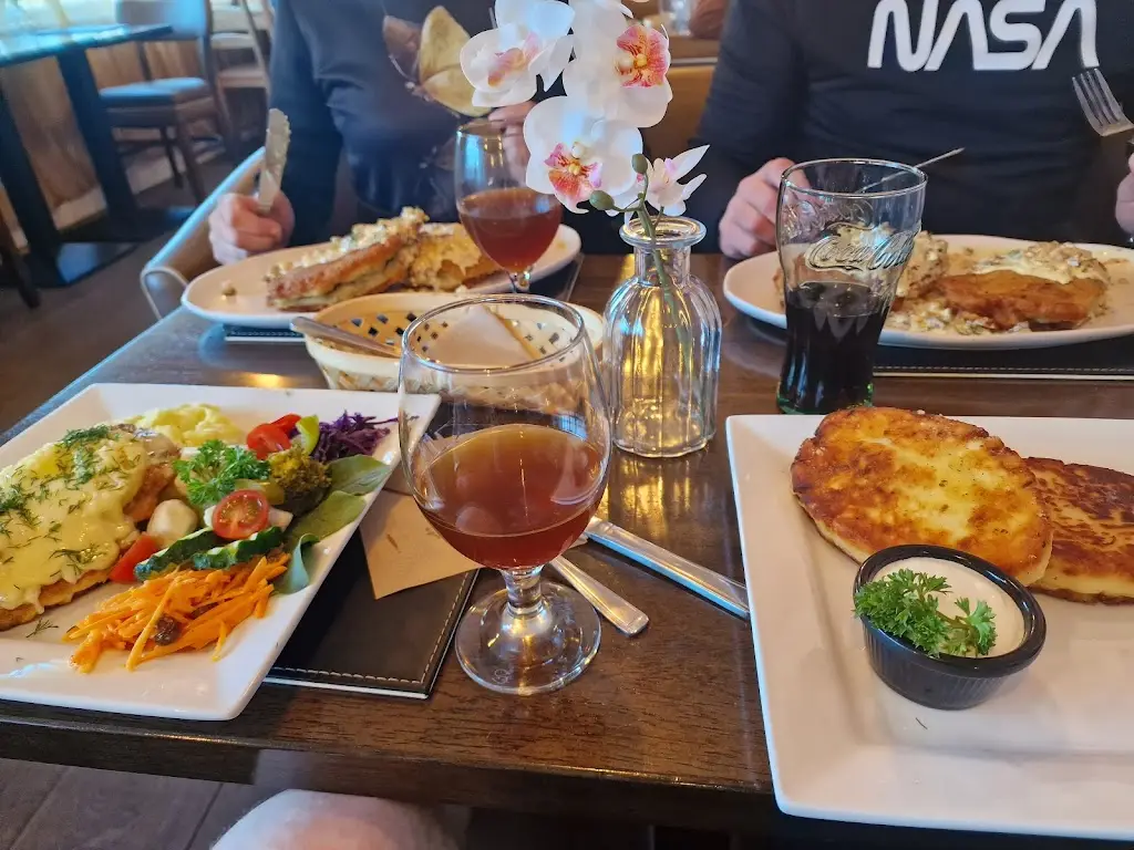 Ieva B_The 70th Mile_Banbridge_review