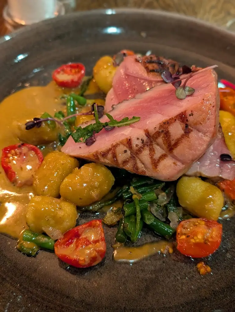 Underground Dining_Bangor_slider_image_3