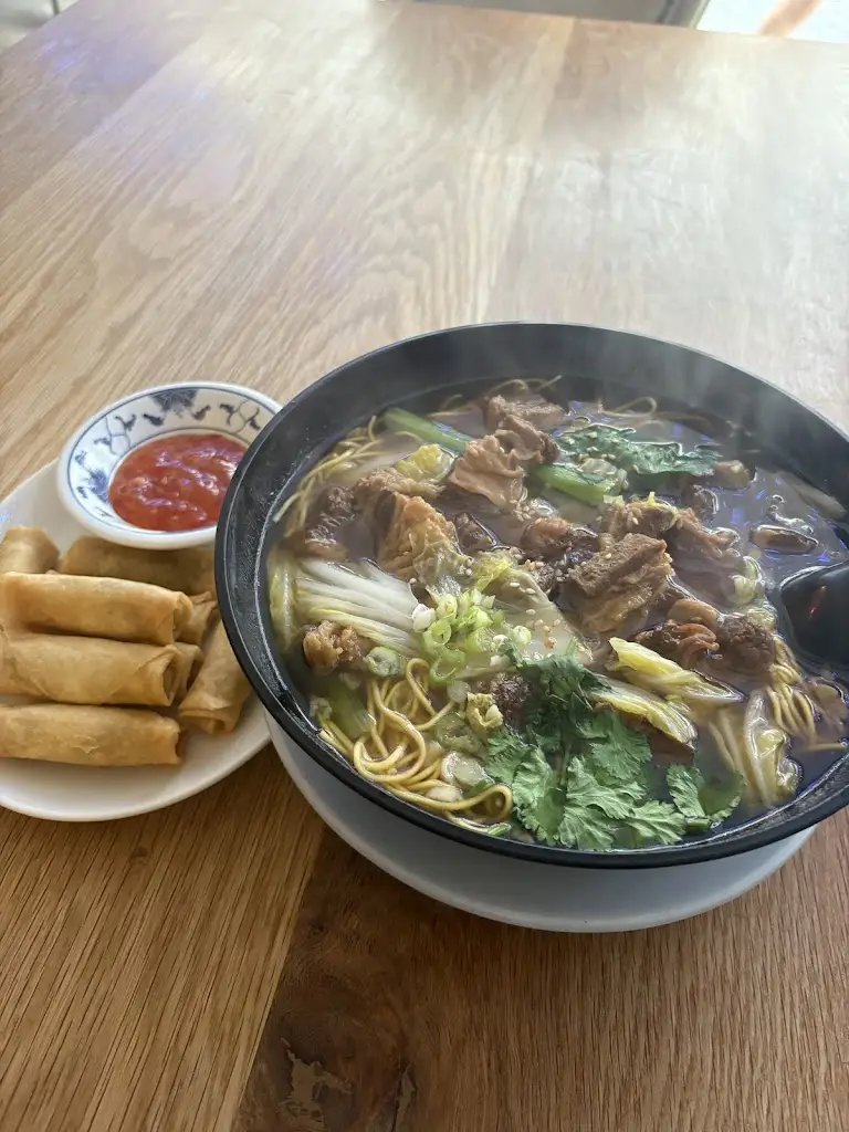 Jasmine_Bangor_slider_image_3