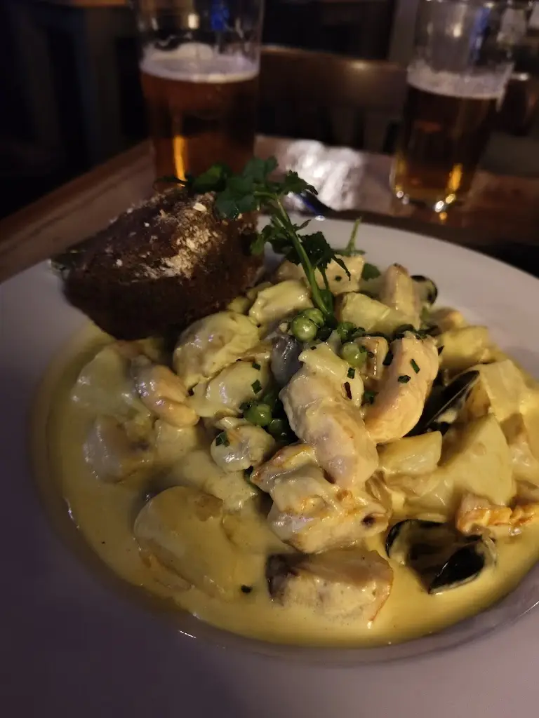 Aftar Ali_The Rabbit Rooms_Bangor_review