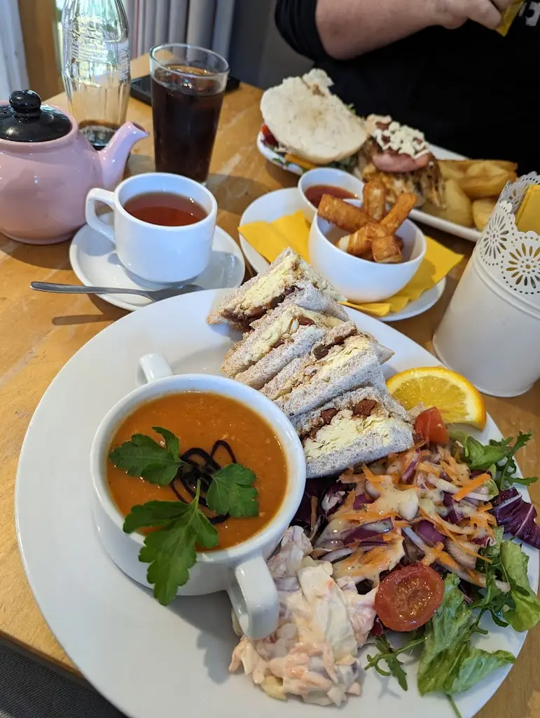 Menu_Tŷ Golchi_Bangor_image_4