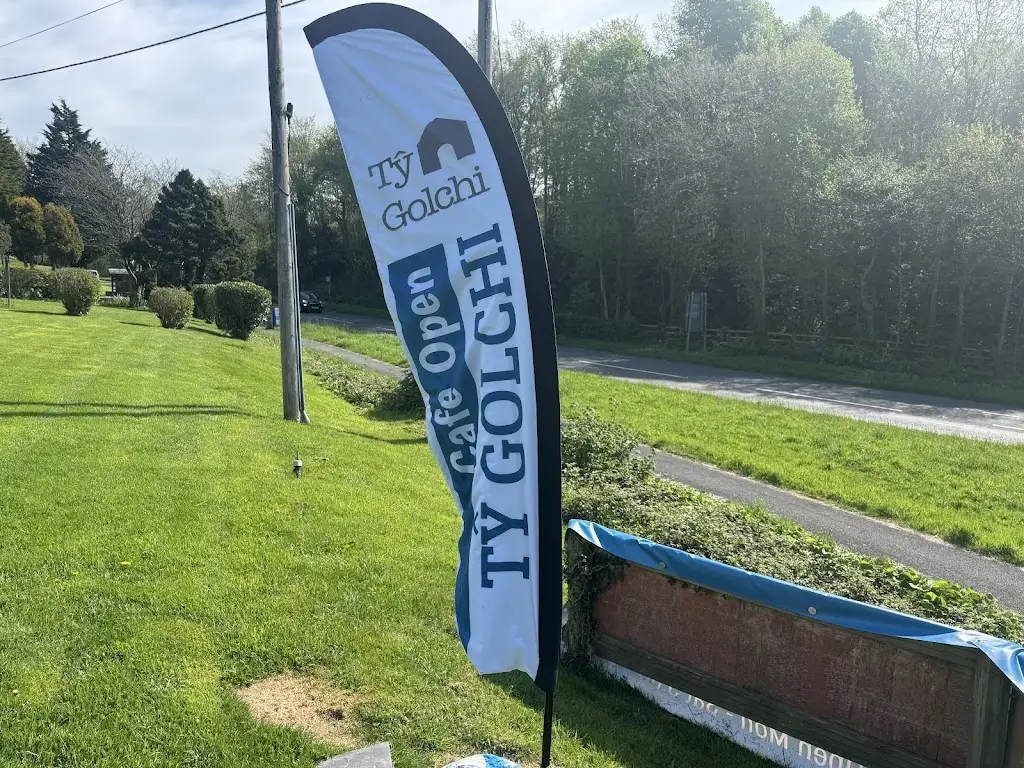 Jim Bowker_Tŷ Golchi_Bangor_review