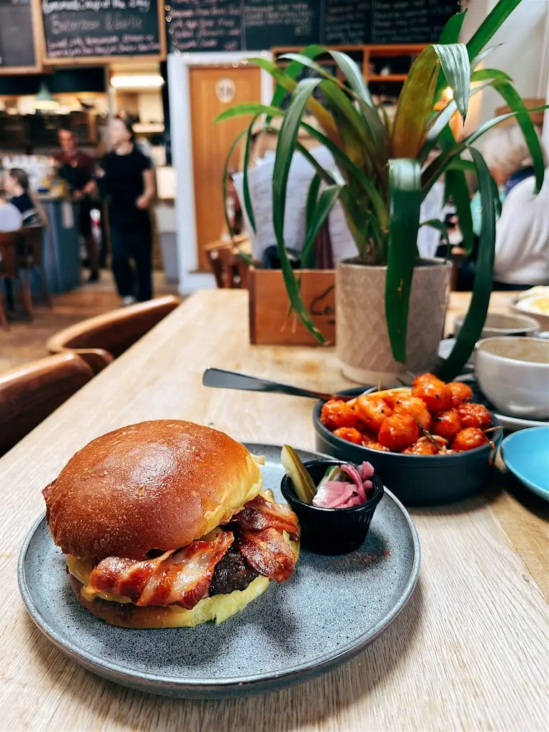 Liam Booth_Blue Sky Cafe & Taproom_Bangor_review