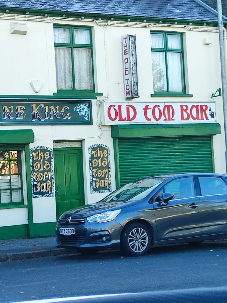 Danielle Burns_Old Tom Bar_Castlewellan_review